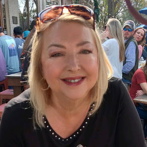 Meet your Posher, Debbie